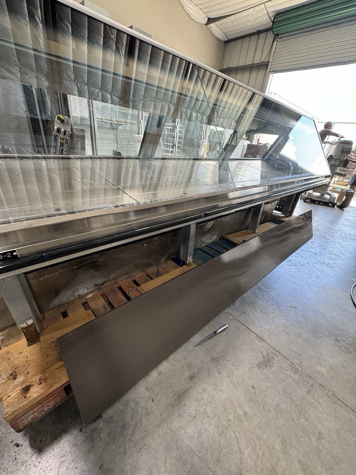 Used Hussmann Meat Case Display / Seafood Case / Deli Case 2016 GRAVITY COIL red meat