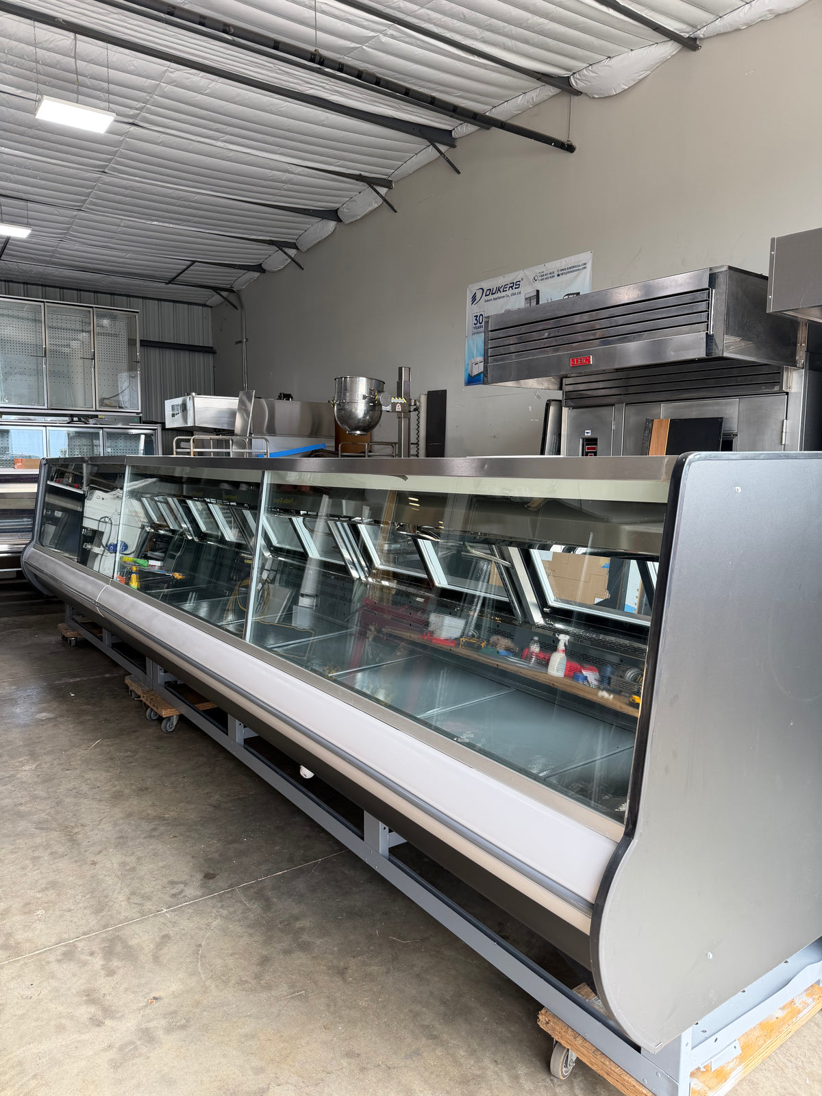 20 FT Used Hill Phoenix Commercial Refrigerated Meat Display Cases – 8' + 12'