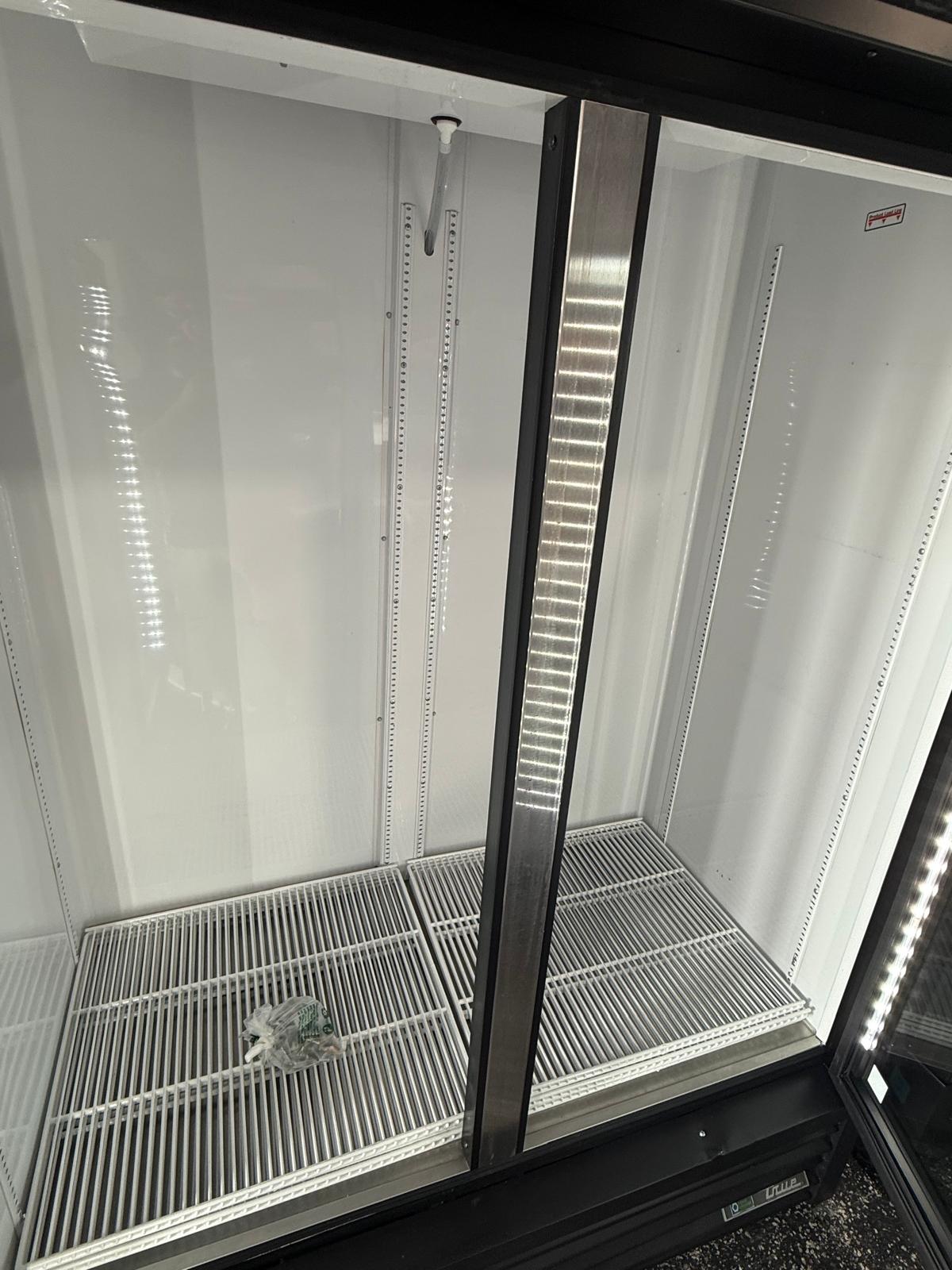 Used True GDM-49-HC 2 Glass Door Merchandiser Refrigerator – Commercial Display Cooler