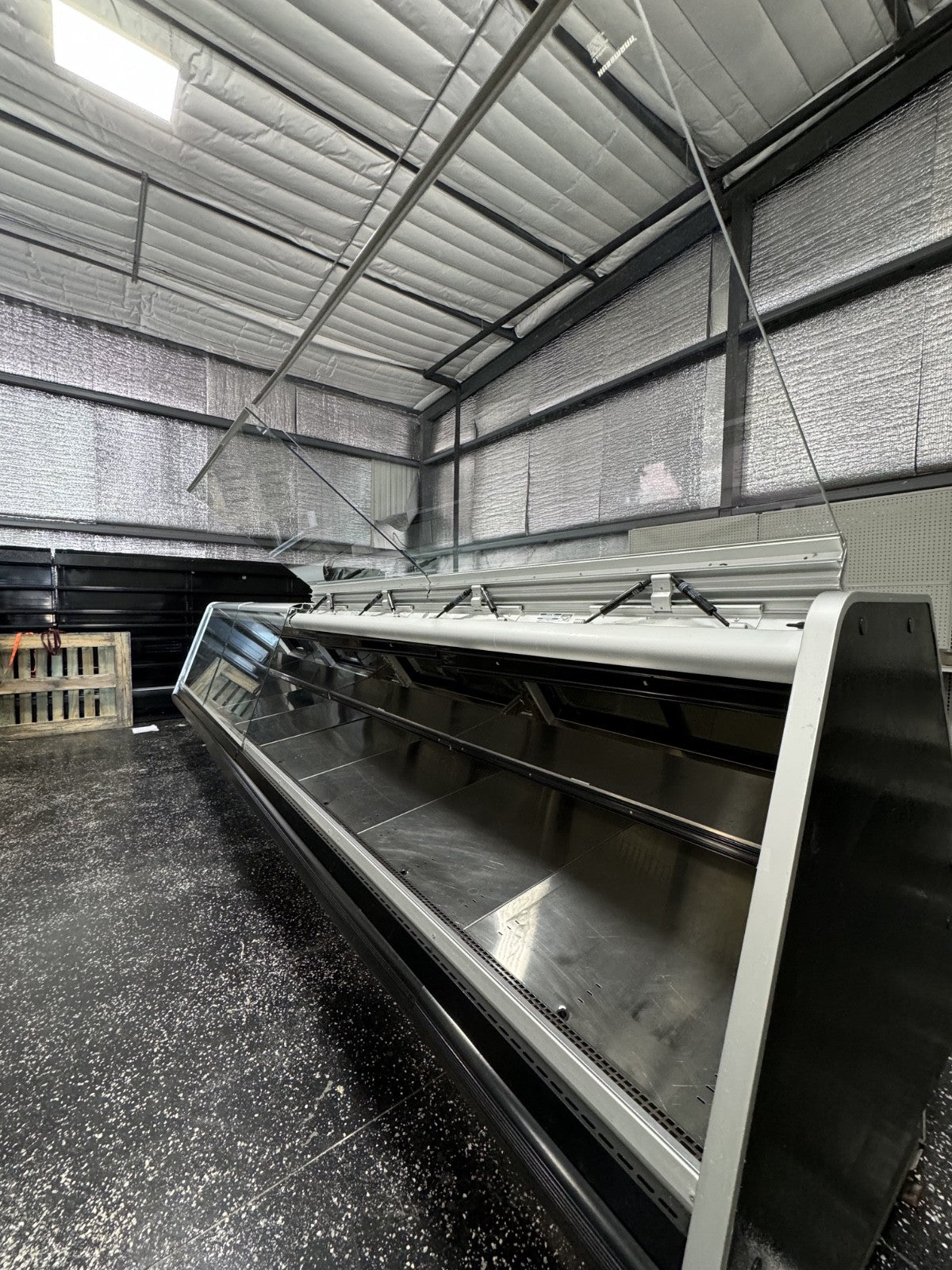 Hussmann meat case 16 ft run Gravity coil for Red Meat