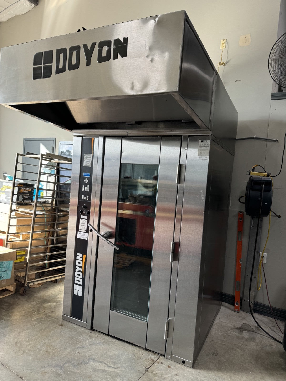 Doyon single rack electric oven 2018 mint conditions 480V 3Phase rotary rack