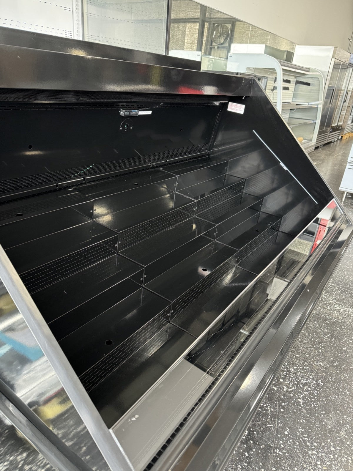 Hussmann 6ft Self-Contained Prepared Foods / Deli / Meat / Produce Case