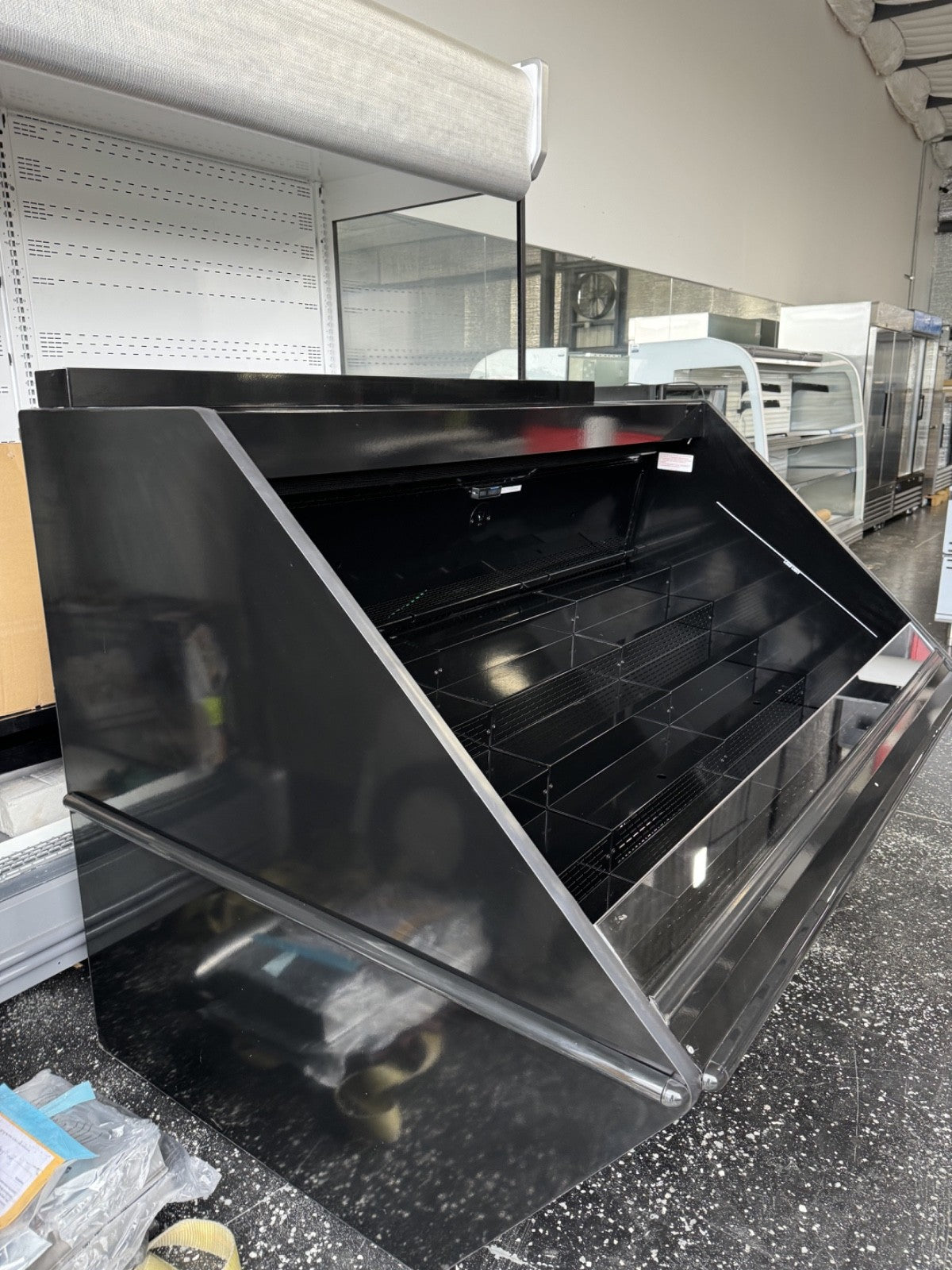 Hussmann 6ft Self-Contained Prepared Foods / Deli / Meat / Produce Case
