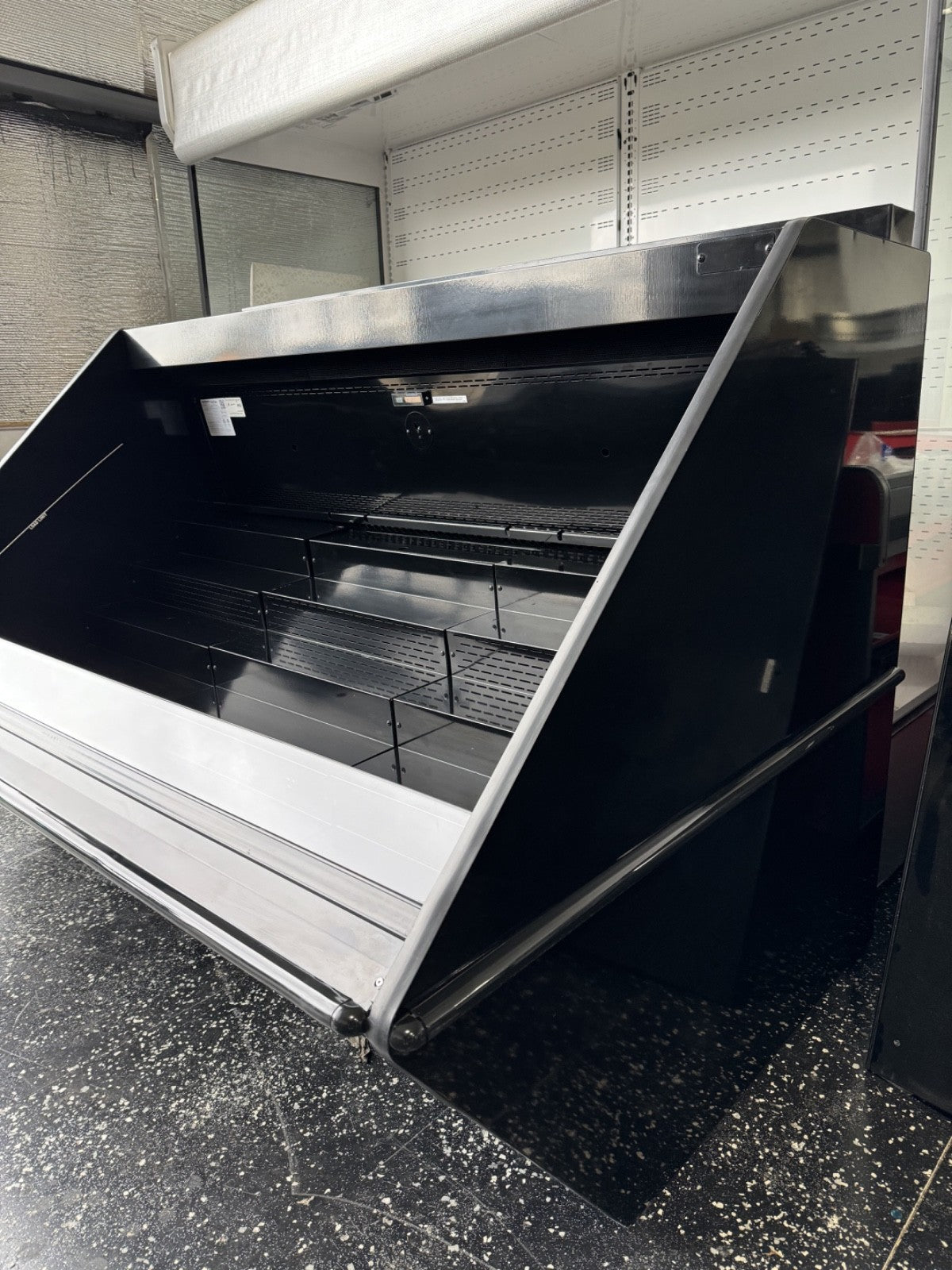 Hussmann 6ft Self-Contained Prepared Foods / Deli / Meat / Produce Case