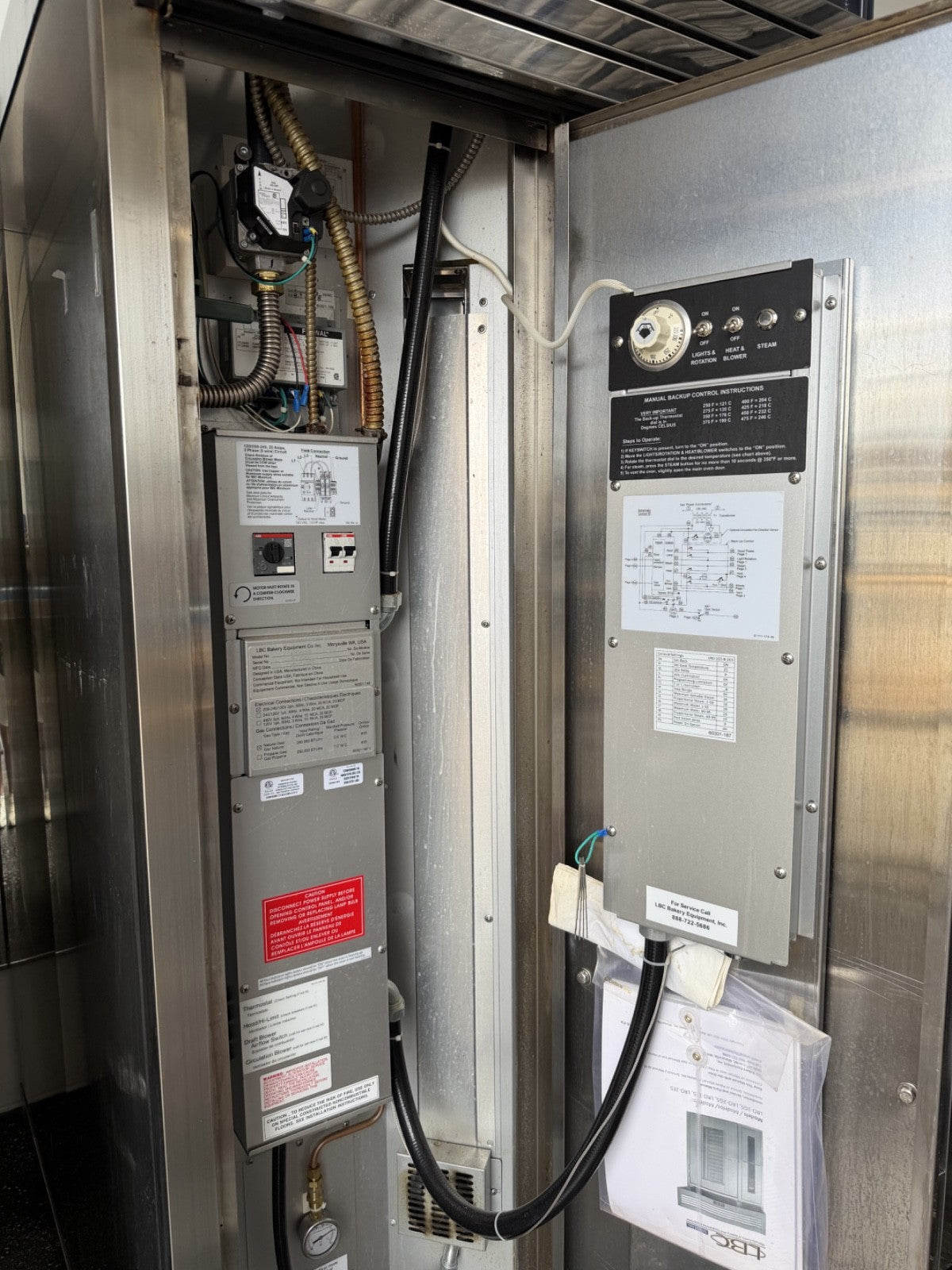 Used 2023 LBC LRO-2G6 Double Rack Natural Gas Rotating Oven – 290,000 BTU