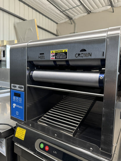 Antunes GST-2H Conveyor Bun Toaster 2-Lane 208V/1Ph Dual Belt Commercial Open Box Scratch Dent