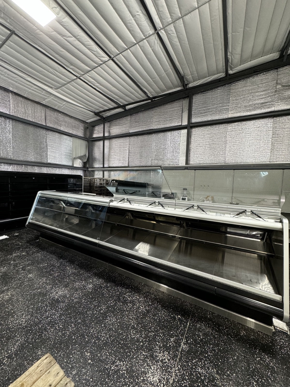 Hussmann meat case 16 ft run Gravity coil for Red Meat